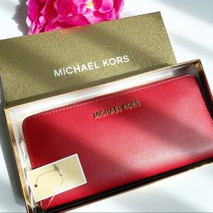 NWT Michael Kors Continental Large Wallet
